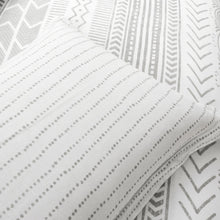 Carregar imagem no visualizador da galeria, Hygge Geo Reversible Cotton Duvet Cover 3 Piece Set
