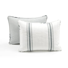 Cargar imagen en el visor de la galería, Farmhouse Stripe Reversible Cotton Quilt Set
