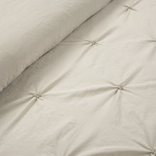 Cargar imagen en el visor de la galería, Ravello Pintuck Reversible Comforter Bed In A Bag
