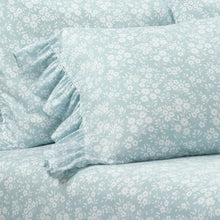 Carregar imagem no visualizador da galeria, Garden Of Flowers Ruffle Sheet Set
