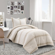 Cargar imagen en el visor de la galería, Farmhouse Stripe Reversible Comforter Set
