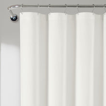 Carregar imagem no visualizador da galeria, Nantucket Yarn Dyed Tassel Fringe Shower Curtain
