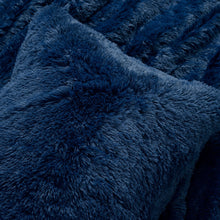 Carregar imagem no visualizador da galeria, Emma Faux Fur Comforter Set
