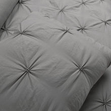 Cargar imagen en el visor de la galería, Ravello Pintuck Reversible Comforter Bed In A Bag
