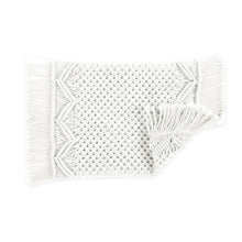 Carregar imagem no visualizador da galeria, Boho Macrame Indoor/Outdoor Placemat 2-Pack Set
