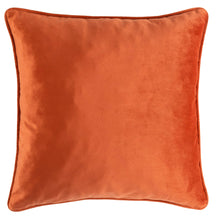 Cargar imagen en el visor de la galería, Solid Velvet Decorative Pillow
