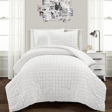 Cargar imagen en el visor de la galería, Crinkle Textured Dobby Comforter Set
