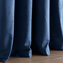 Carregar imagem no visualizador da galeria, Prima Velvet Solid 100% Blackout Window Curtain Panel
