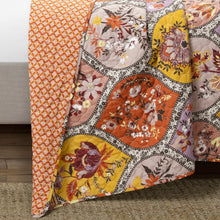 Load image into Gallery viewer, Bohemian Flower Cotton Quilt 3 Piece Set
