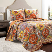 Load image into Gallery viewer, Bohemian Flower Cotton Quilt 3 Piece Set
