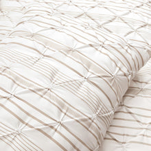 Cargar imagen en el visor de la galería, Ravello Pintuck Stripe 5 Piece Comforter Set
