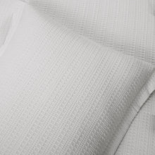 Cargar imagen en el visor de la galería, Haniya Solid Waffle Woven Cotton Textured Comforter Set
