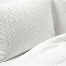 Cargar imagen en el visor de la galería, Haniya Solid Waffle Woven Cotton Textured Comforter Set
