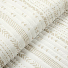 Carregar imagem no visualizador da galeria, Hygge Stripe 3 Piece Quilt Set
