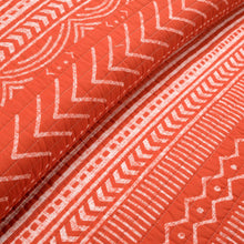 Cargar imagen en el visor de la galería, Hygge Geo Quilt 3 Piece Set
