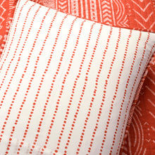 Cargar imagen en el visor de la galería, Hygge Geo Quilt 3 Piece Set
