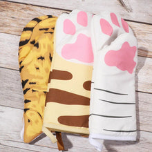 Cargar imagen en el visor de la galería, Cat Paw Kitchen Gloves (Pair)
