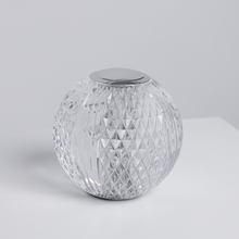 Carregar imagem no visualizador da galeria, Crystella Table Lamp
