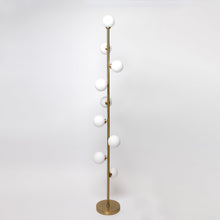 Cargar imagen en el visor de la galería, Aurelia Nordic Modern Minimalist Floor Lamp
