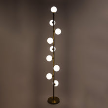 Cargar imagen en el visor de la galería, Aurelia Nordic Modern Minimalist Floor Lamp
