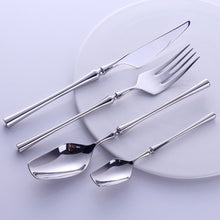 Carregar imagem no visualizador da galeria, Venice Cutlery Set
