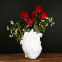 Load image into Gallery viewer, Anatomical Heart Vase
