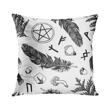 Carregar imagem no visualizador da galeria, Midnight Mystique Cushion Cover
