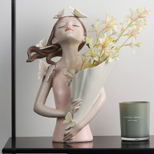 Carregar imagem no visualizador da galeria, Beautiful Girl Flower Vase
