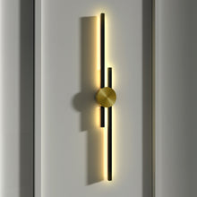 Carregar imagem no visualizador da galeria, Elles Minimalist Light Sconce
