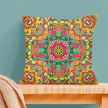 Cargar imagen en el visor de la galería, Colorful Bohemian Cushion Cover
