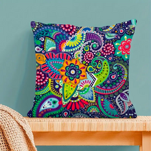 Carregar imagem no visualizador da galeria, Colorful Bohemian Cushion Cover
