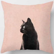 Cargar imagen en el visor de la galería, Feline Cushion Covers
