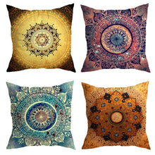 Cargar imagen en el visor de la galería, Bohemian Geometric Pattern Cushion Covers
