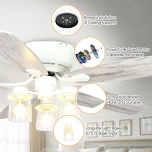 Carregar imagem no visualizador da galeria, 52&quot; Traditional Flush Mount Reversible Ceiling Fan with Lighting and Remote Control
