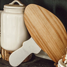 Cargar imagen en el visor de la galería, Marble and Wood Mushroom Cutting Board
