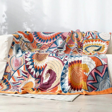 Carregar imagem no visualizador da galeria, Luxe Layer Blanket
