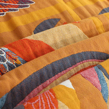 Carregar imagem no visualizador da galeria, Bird Cotton Quilt
