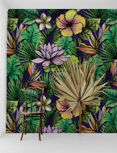 Cargar imagen en el visor de la galería, Tropical Flower Wallpaper Peel and Stick Colorful Wildflower Mural. Green Flowers and Palm Tree Leaves Design. #6569
