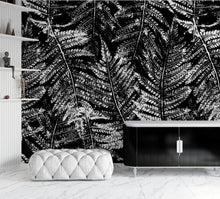 Cargar imagen en el visor de la galería, Black and White Fern Botanical Wallpaper. Peel and Stick Mural. #6579
