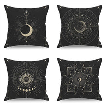 Carregar imagem no visualizador da galeria, Bohemian Mandala Cushion Covers
