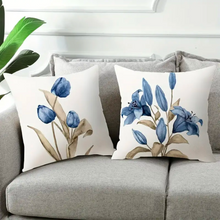 Cargar imagen en el visor de la galería, Blue Flowers Cushion Covers
