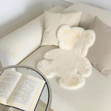 Carregar imagem no visualizador da galeria, Cozy Bear Rug
