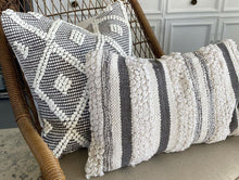 Cargar imagen en el visor de la galería, Bria Stripe Decorative Pillow Cover
