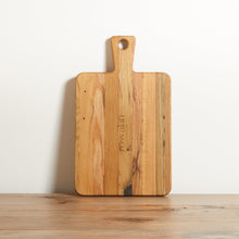 Cargar imagen en el visor de la galería, All Friends - Cutting Board
