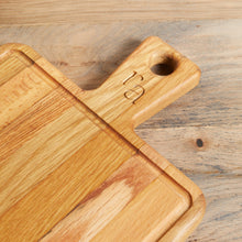 Cargar imagen en el visor de la galería, All Friends - Cutting Board
