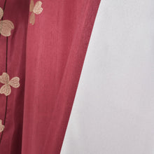 Carregar imagem no visualizador da galeria, Flower Drops Window Curtain
