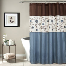 Cargar imagen en el visor de la galería, Royal Garden Shower Curtain
