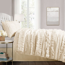 Carregar imagem no visualizador da galeria, Belle 4 Piece Comforter Set
