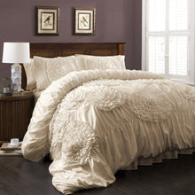 Load image into Gallery viewer, Serena 3 Piece Comforter Set
