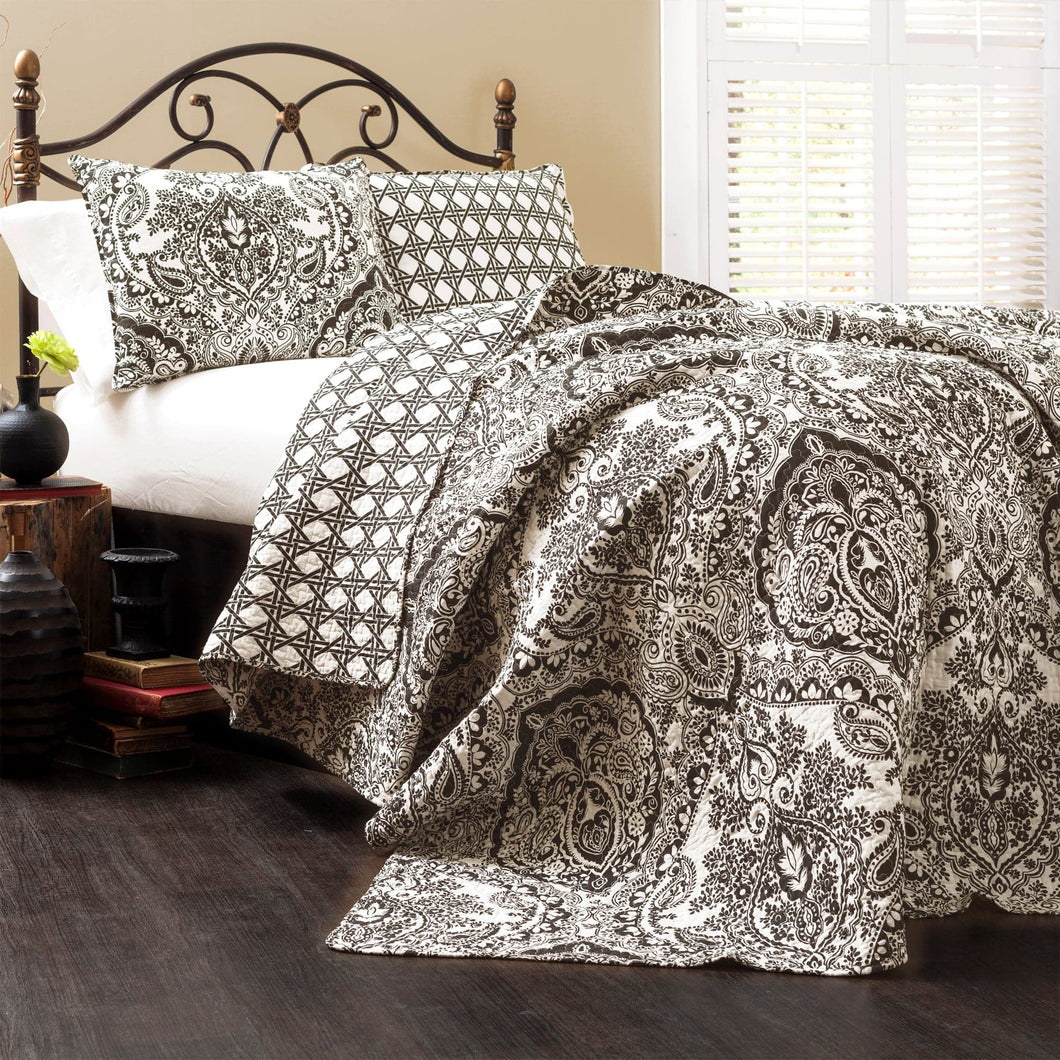 Aubree 3 Piece Quilt Set